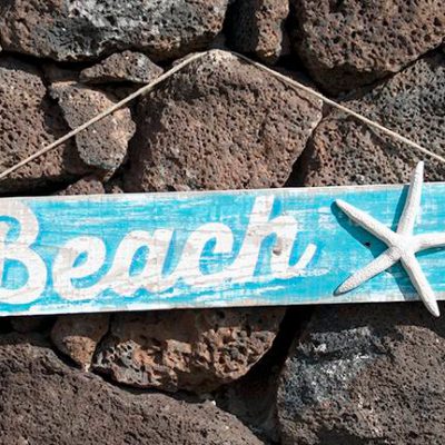 Recycled wooden sign "Beach" handmade painted - Jardin del Mar